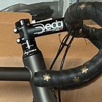 Attacco manubrio deda superleggero