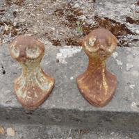 Coppia di piedi per vasca in ghisa vintage