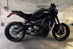 YAMAHA XSR900 custom
