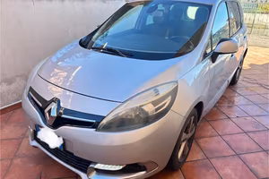 Renault Scenic 1.5 dci 110 CV
