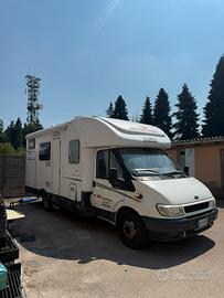 FORD TRANSIT 2004