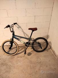 BMX bici