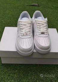 Nike Air Force 1 bianche originali – taglia 38
