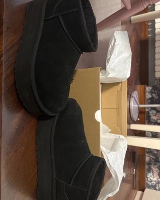 Ugg ultra mini platform nere donna