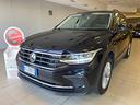 volkswagen-tiguan-my21-scr-dsg-life-2-0-150-cv
