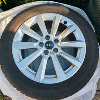 4 Cerchi in lega con gomme Audi