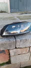 fanale anteriore sx Passat b7 