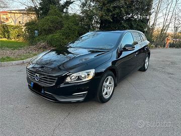 Volvo V60 D2 1.6 116cv Momentum 2014