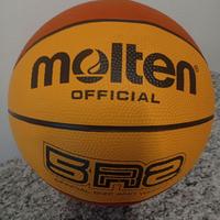 Due palloni basket Molten mod. B5R2