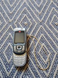 Telefono cellulare Samsung SGH-E810