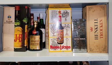 collezione 72 bottiglie liquori vintage nuovi