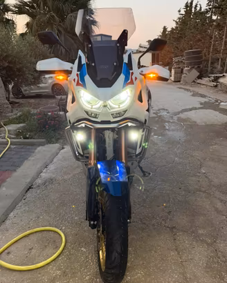 Honda africa twin 1100