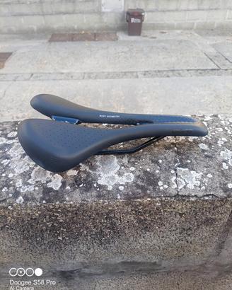 sella specialized aura