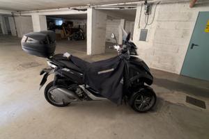 Piaggio MP3 300 Yourban 2016 – Solo 20.500 km – Pe