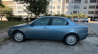 Alfa Romeo 156