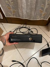 Console Xbox 360 Slim Nera con Sensore Kinect