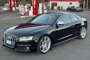 Audi S5 4.2 V8 quattro tiptronic