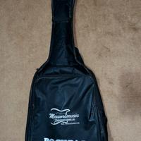 Chitarra classica con custodia – 4/4