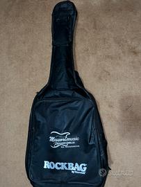 Chitarra classica con custodia – 4/4