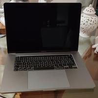  MacBook Pro 16 pollici