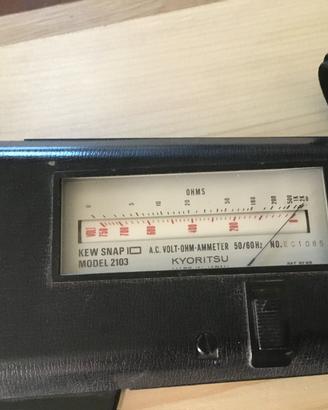 Amperometro  Volmetro Hommetro analogico