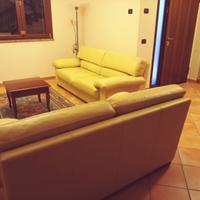 DIVANI IN PELLE
