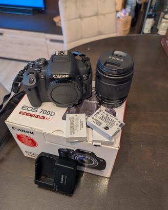 Canon EOS 700