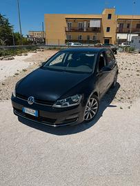 Volkswagen golf 7 1.6 TDI  110 cv Dsg