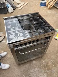 Cucina a gas Lofra 5 fuochi buone condizioni