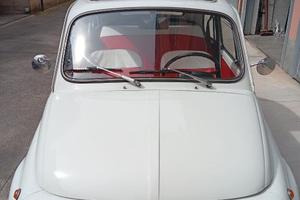 Fiat 500 L 1970 – Iconica, Elegante