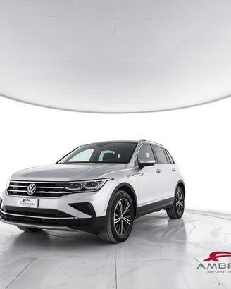VOLKSWAGEN Tiguan 2.0 tdi Elegance 150cv dsg