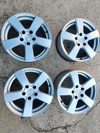 Cerchi in lega 16" per Audi A3 Skoda oktavia