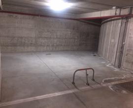 Cagliari Box Auto in Autorimessa al Piano Terra