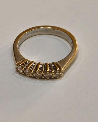 anello veretta in oro bianco 750 con cinque pietre