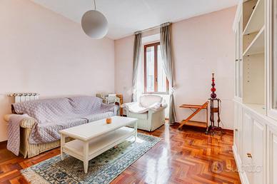 2 LOCALI A ROMA