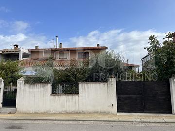 Villetta quadrifamiliare Terralba