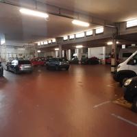 Autorimessa autofficina