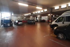 Autorimessa autofficina