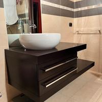 MOBILE BAGNO