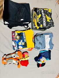 Maxi Lotto Abbigliamento Bambino 32 Pezzi NUOVI