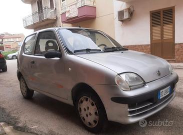 Fiat Seicento anno 2002  € 1.500