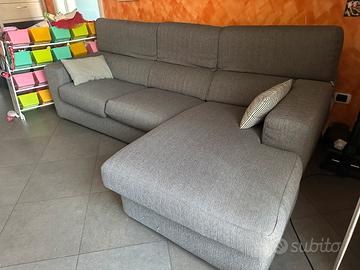 Divano Poltronesofà con penisola –Grigio antracite