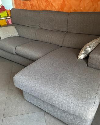 Divano Poltronesofà con penisola –Grigio antracite