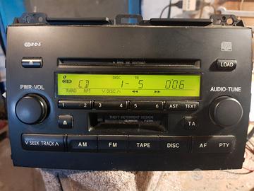 Autoradio Pioneer e Amplificatore originali Toyota