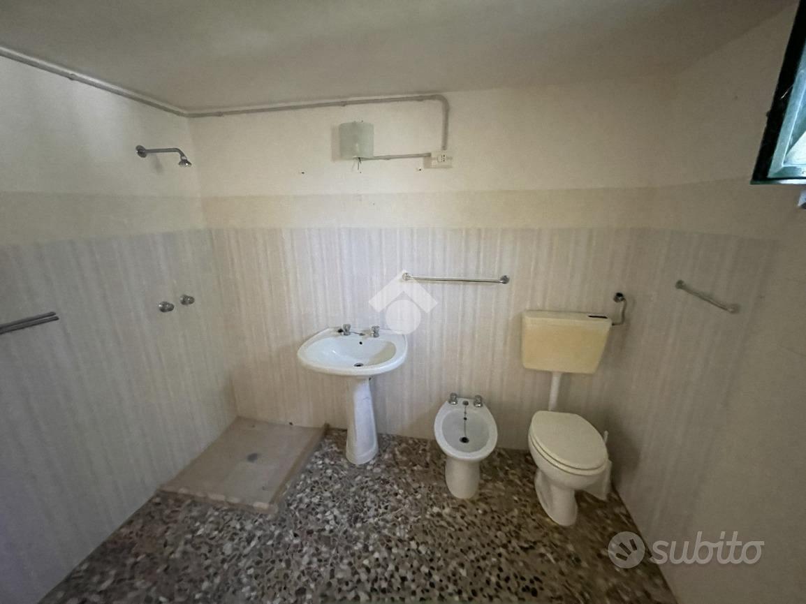 CASA DI CORTE A CEGLIE MESSAPICA - Vista 6