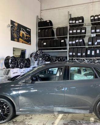 Cerchi NUOVI Volkswagen Polo raggio 17 cod.3784