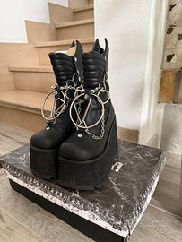 Scarpe stile gotico (demonia)