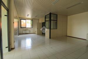 UFFICIO A CAPRIATE SAN GERVASIO