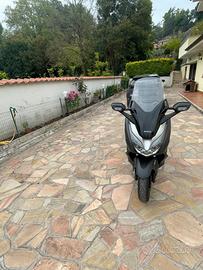 HONDA FORZA 300
