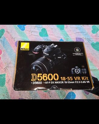 Macchina fotografica Nikon D5600